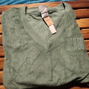VS PINK